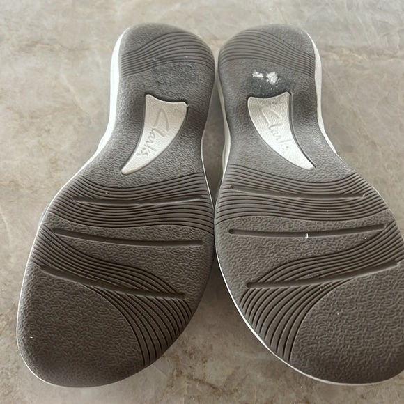 Clarks Cloudsteppers Sandals Brinkley Keely Greystone Flip Flop Size 10 - Picture 4 of 10
